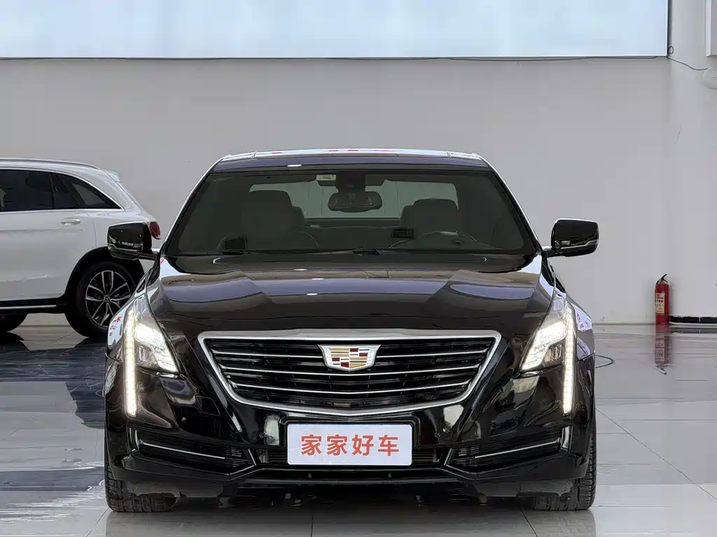 Cadillac CT6 2018 — фото 2