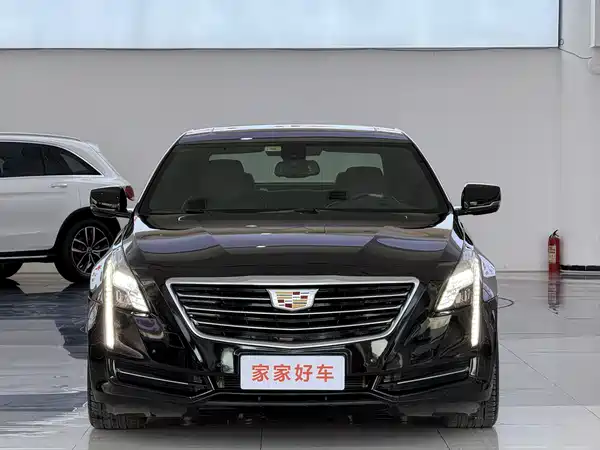 Cadillac CT6 2018