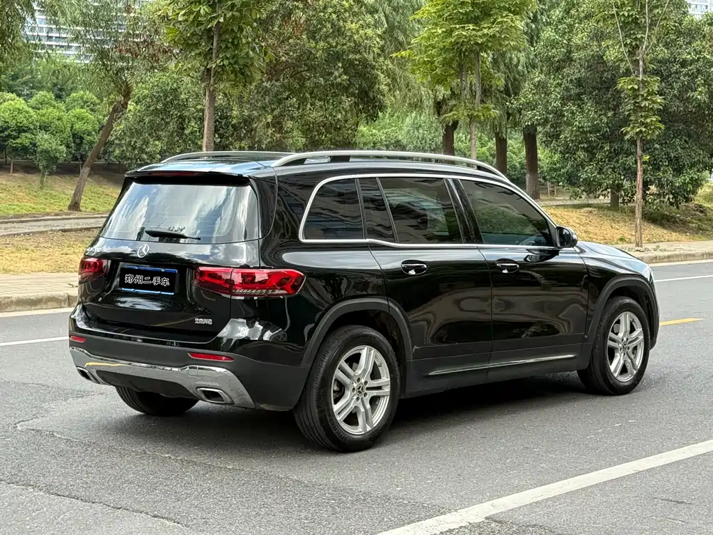 Mercedes-Benz GLB 2022 — фото 4