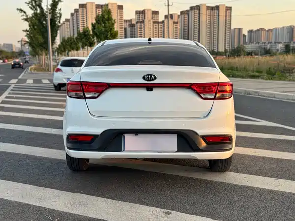 Kia K2 2017