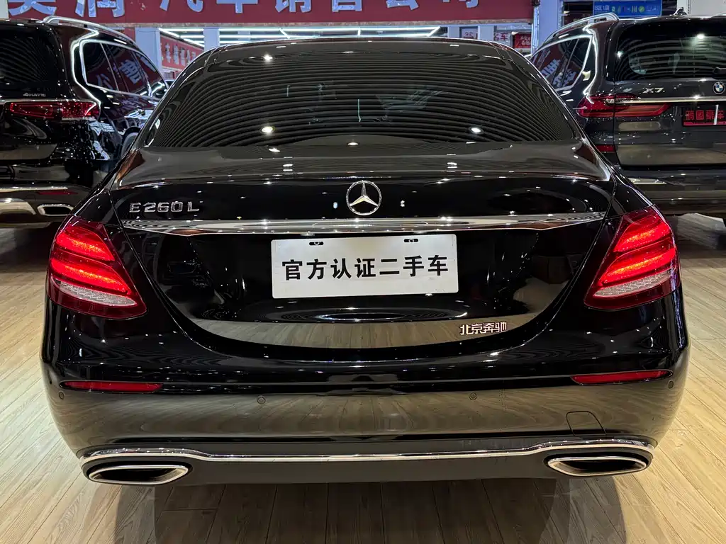 Mercedes-Benz E-Class 2019 — фото 11