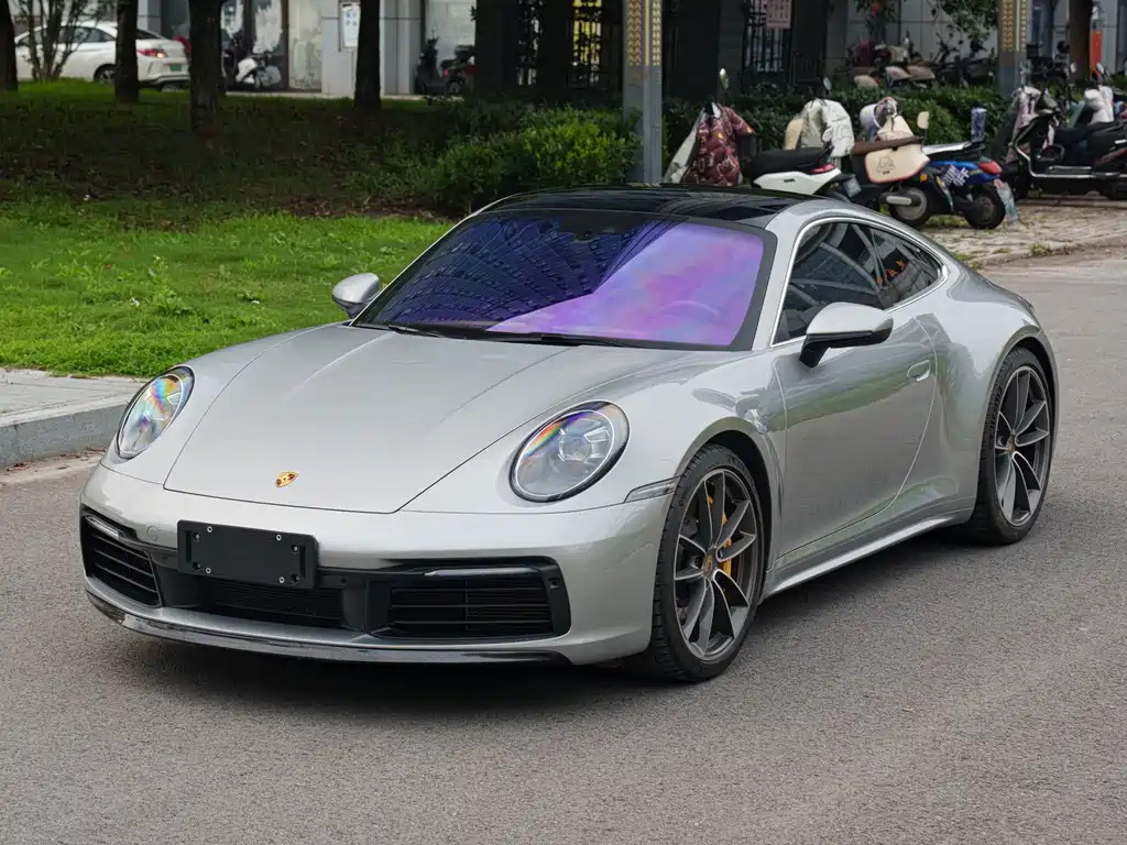 Porsche 911 2020