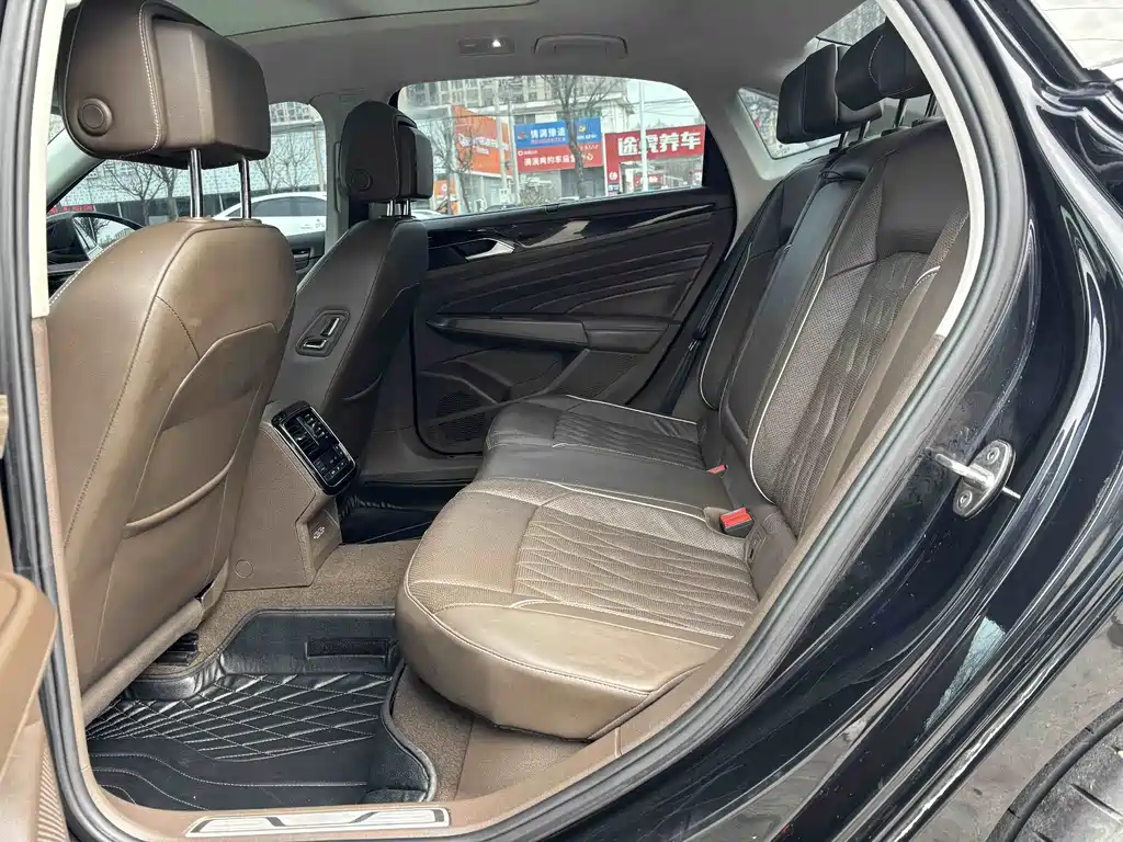 Volkswagen Passat 2019