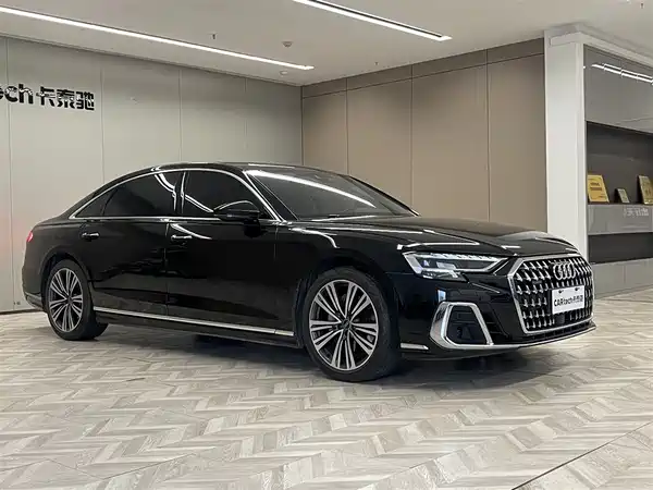Audi A8 2023