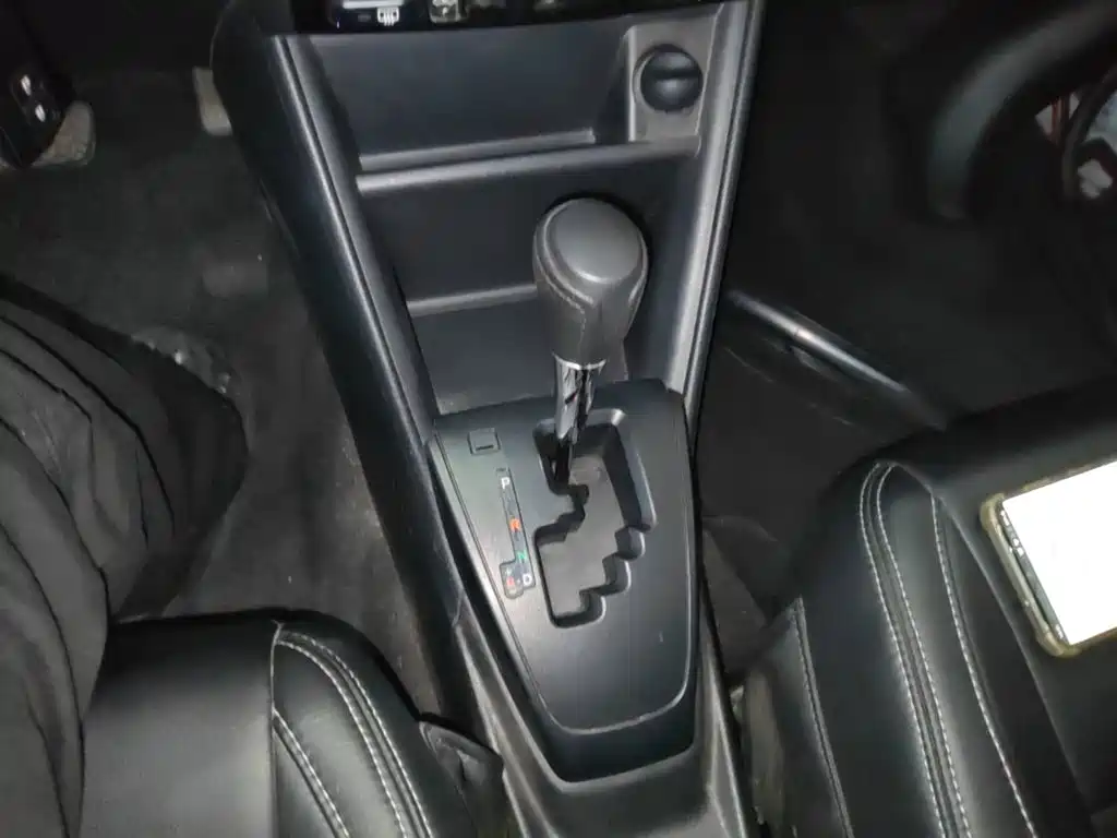 Toyota Yaris L 2019 — фото 14