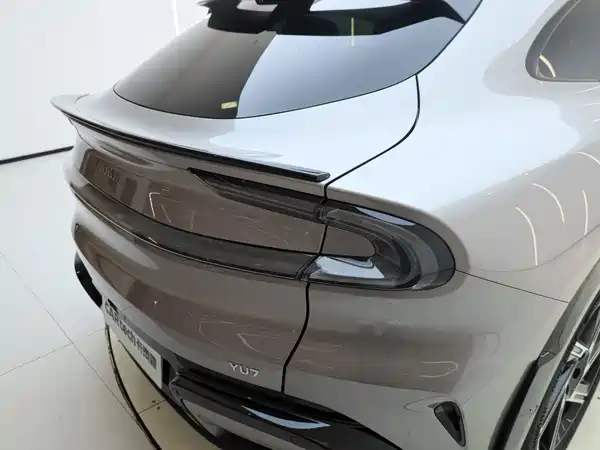 Xiaomi YU7 2026