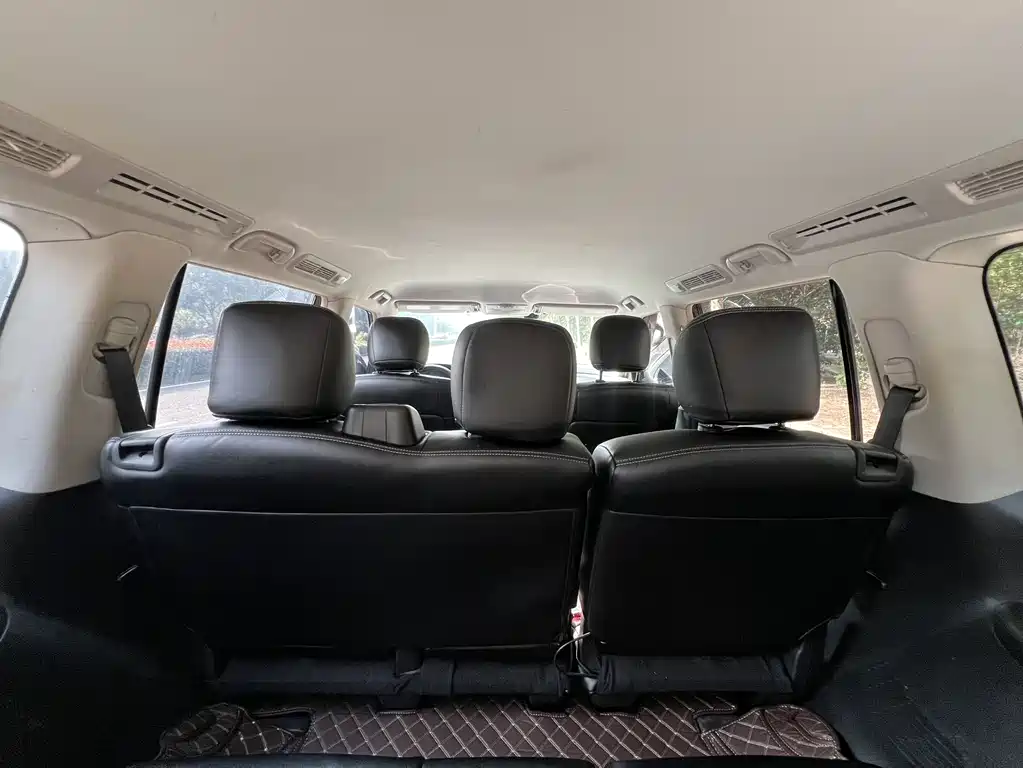 Nissan Patrol 2019 — фото 11