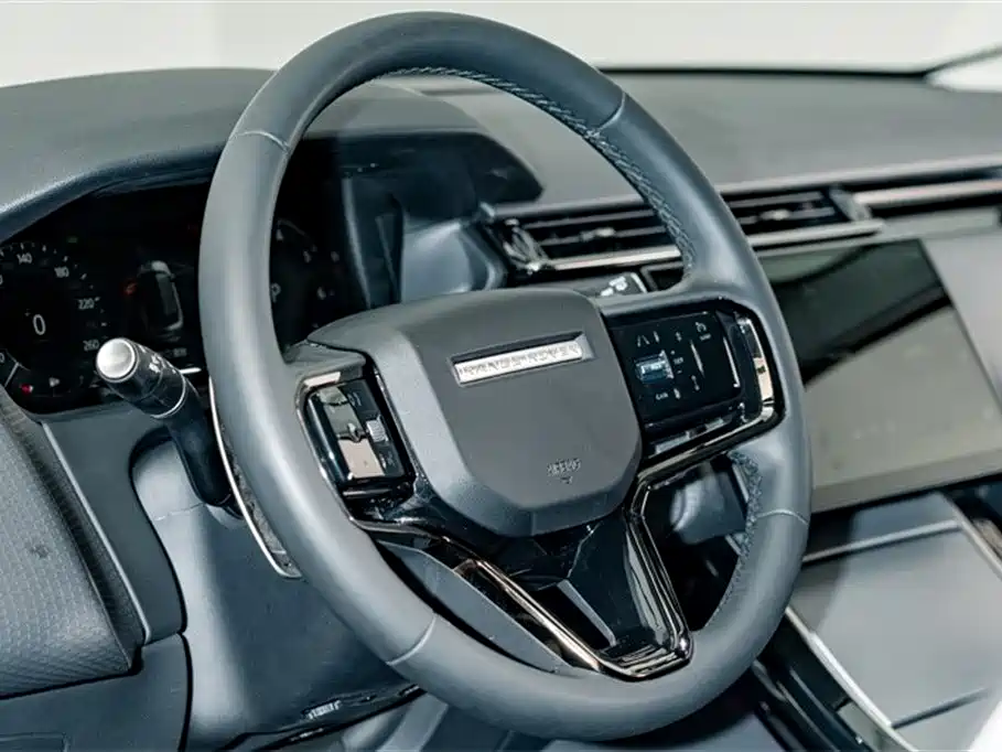 Land Rover Velar 2024 — фото 10