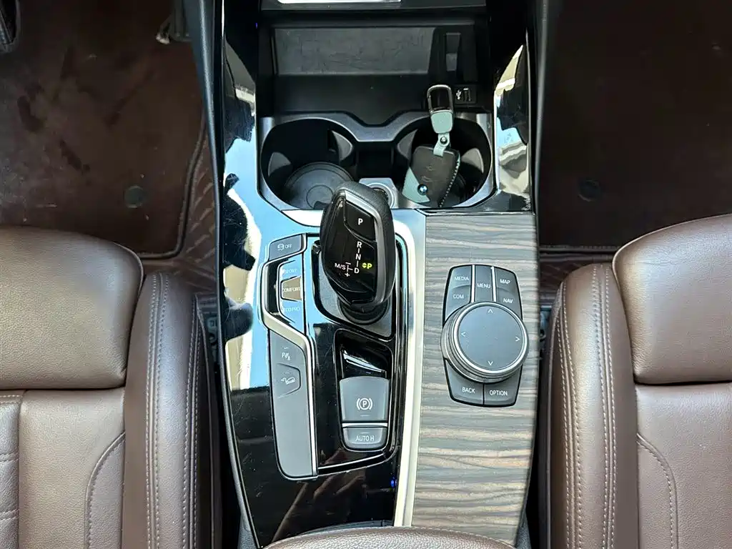 BMW X3 2020 — фото 15
