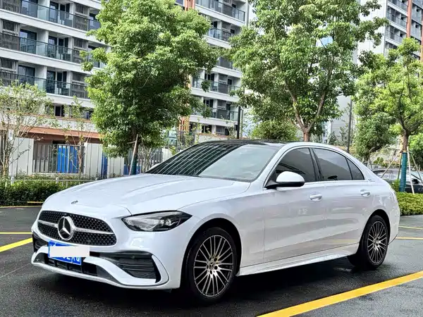 Mercedes-Benz C-Class 2022