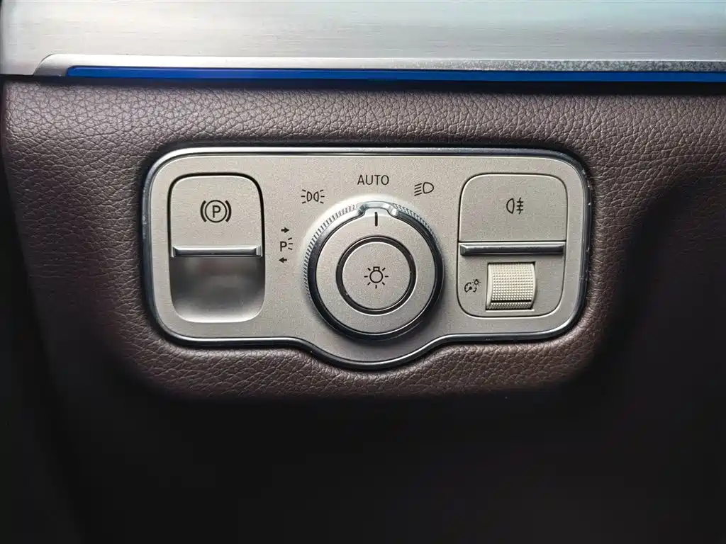 Mercedes-Benz GLE 2021 — фото 38
