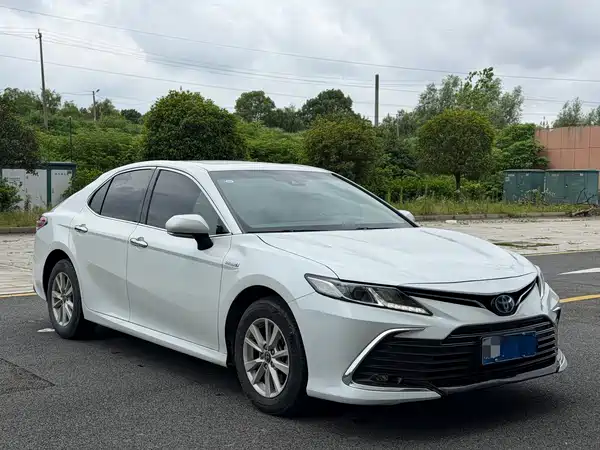 Toyota Camry 2023