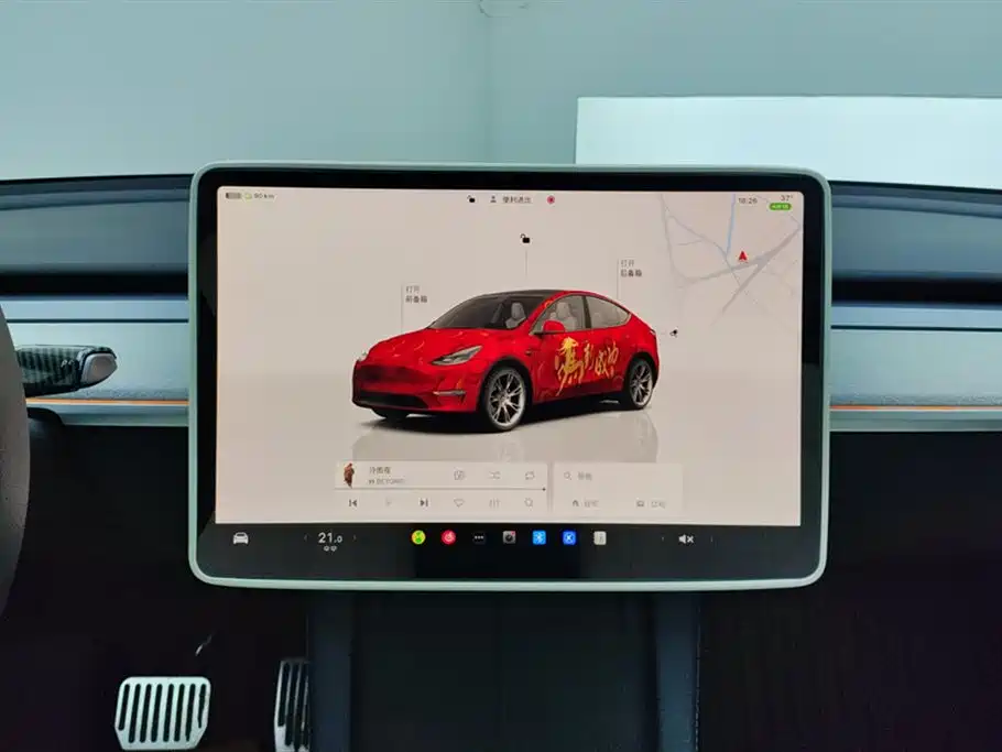 Tesla Model Y 2023 — фото 13