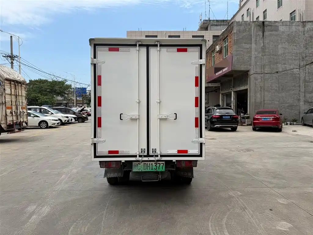 Shineray Xinyuan T2S EV 2023 — фото 7