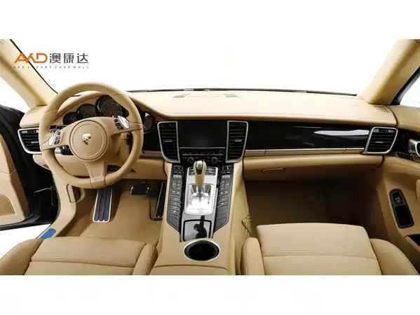 Porsche Panamera 2016