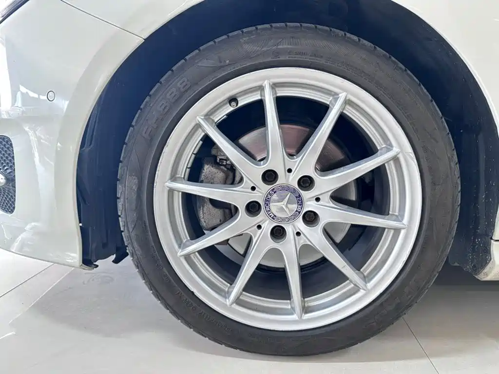 Mercedes-Benz B-Class 2015 — фото 24