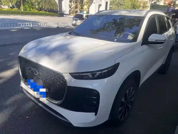Chery Tiggo 8 PLUS 2025