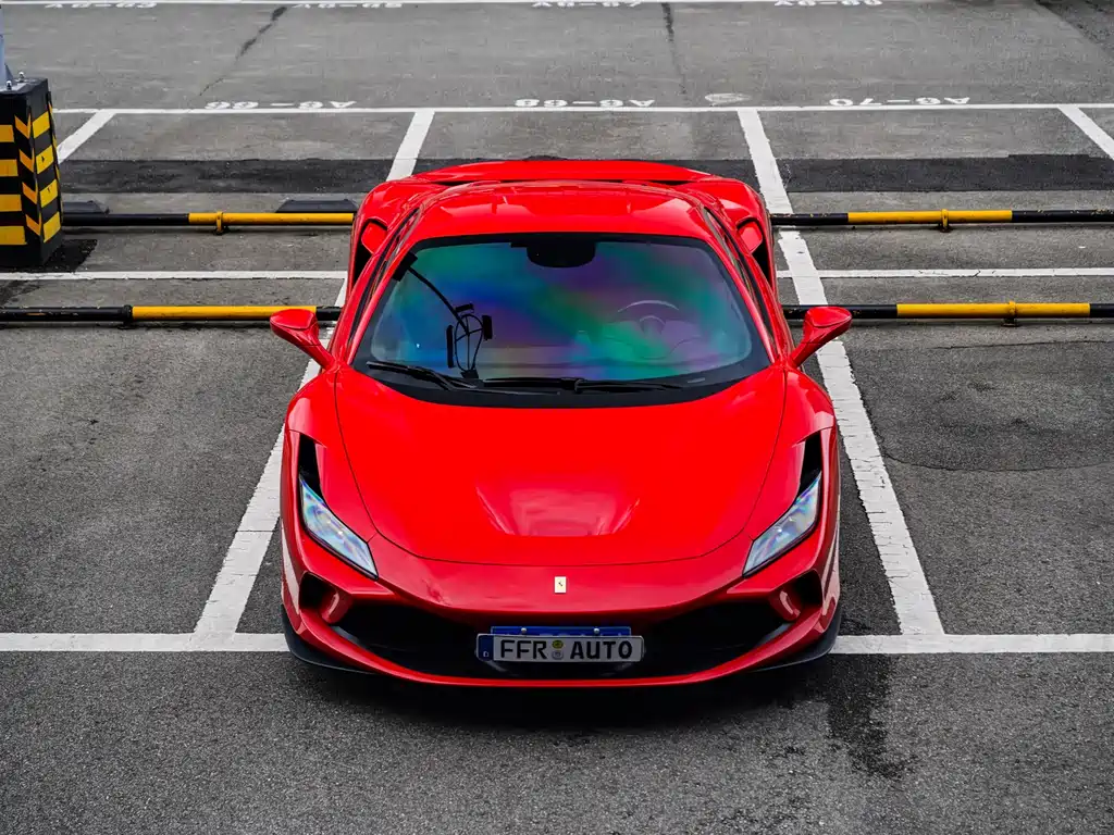 Ferrari F8 2023 — фото 2