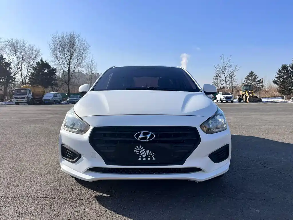 Hyundai Verna 2019 — фото 2