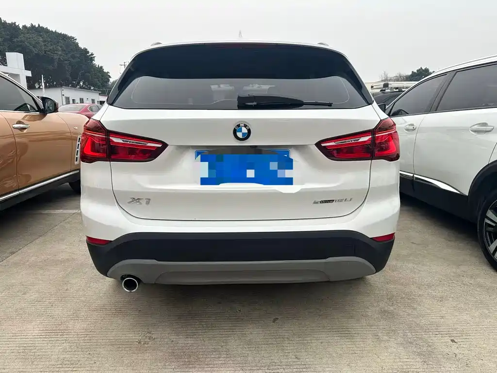 BMW X1 2019 — фото 9