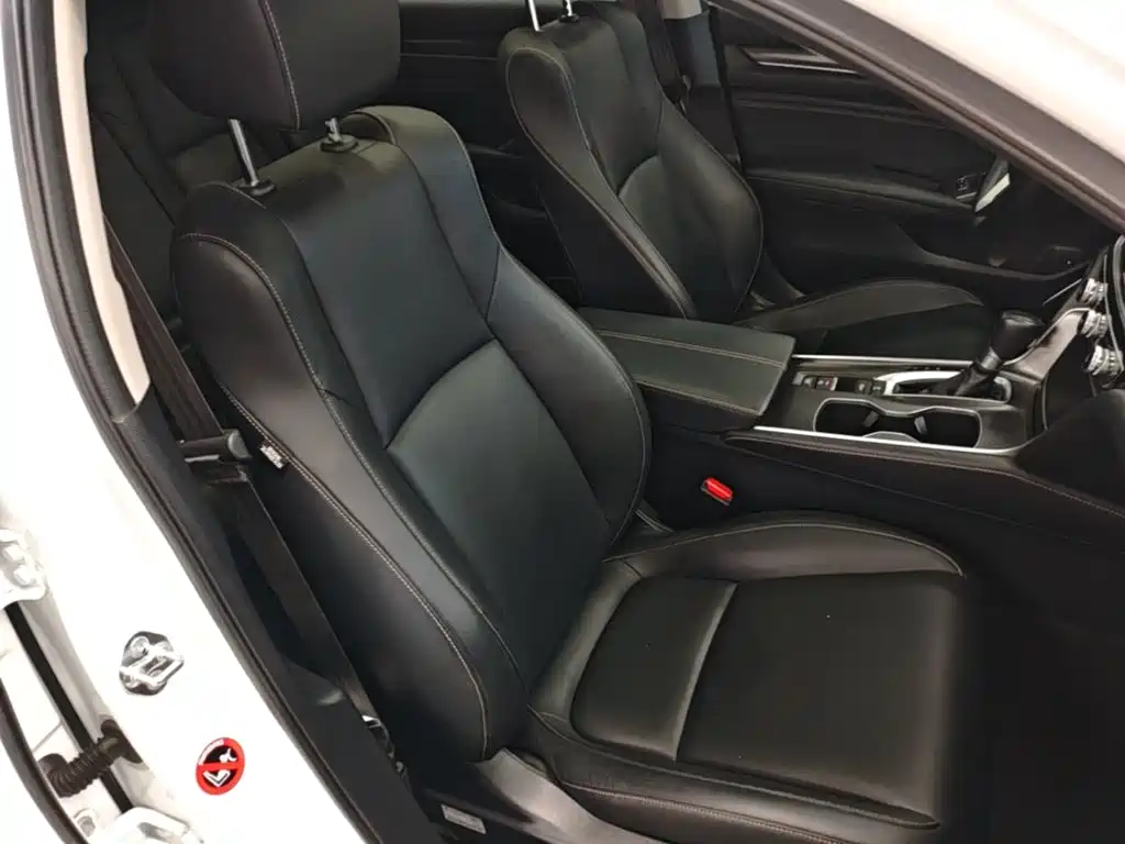Honda Accord 2023 — фото 25