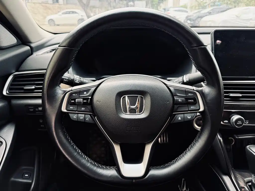 Honda Accord 2023 — фото 27