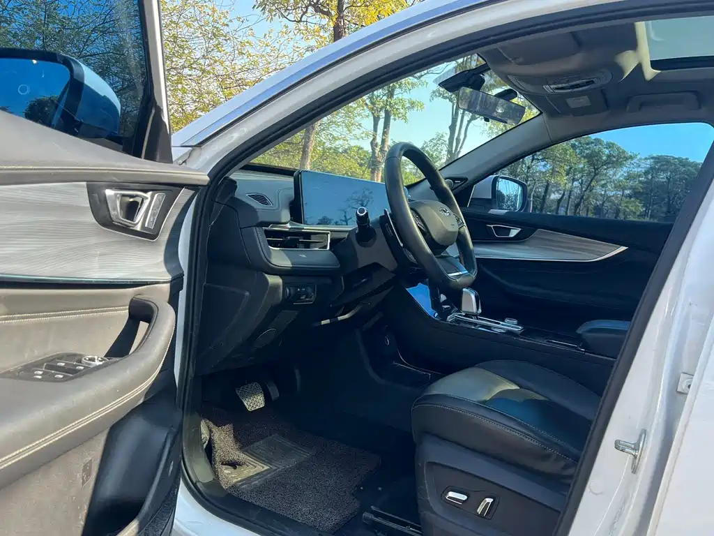 Chery Tiggo 8 PLUS 2021 — фото 4