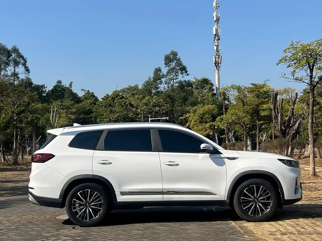 Chery Tiggo 8 PLUS 2021 — фото 28