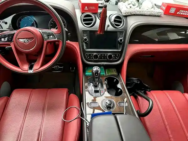 Bentley Bentayga 2018