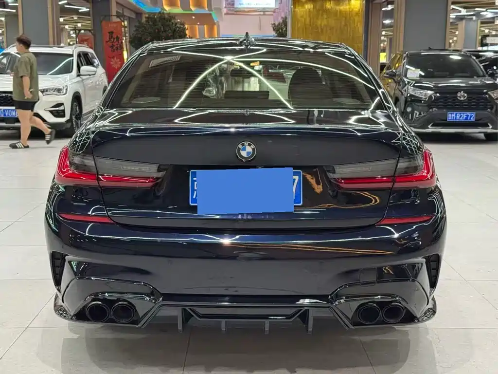 BMW 3 Series 2021