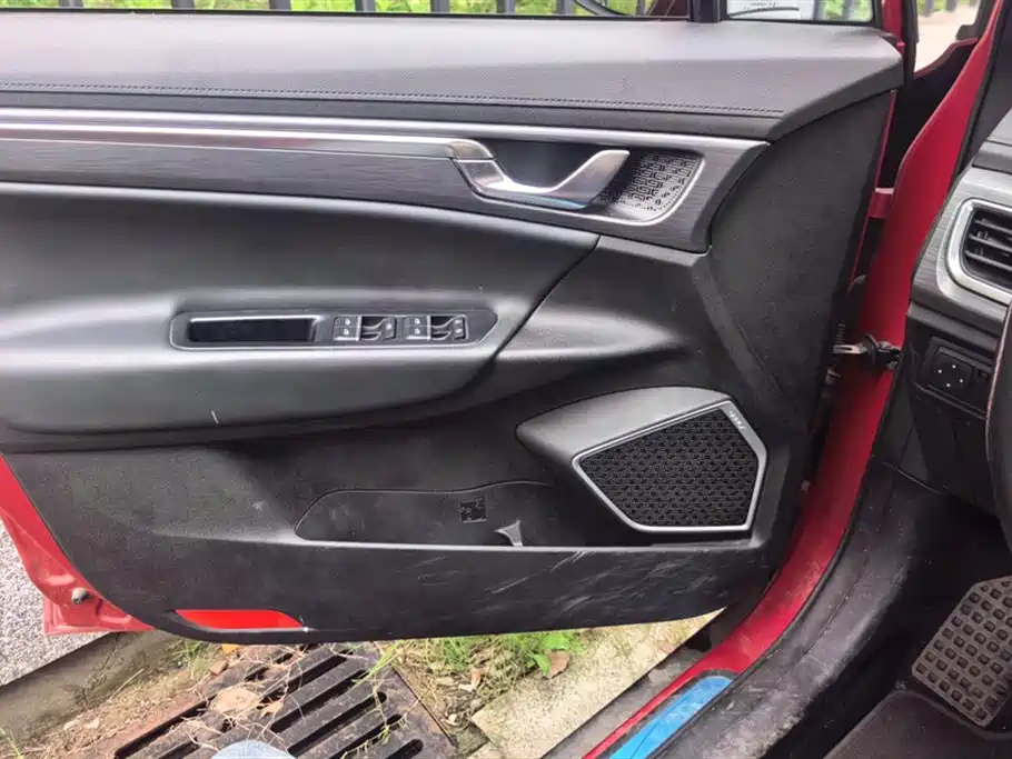 Geely Emgrand GS 2020