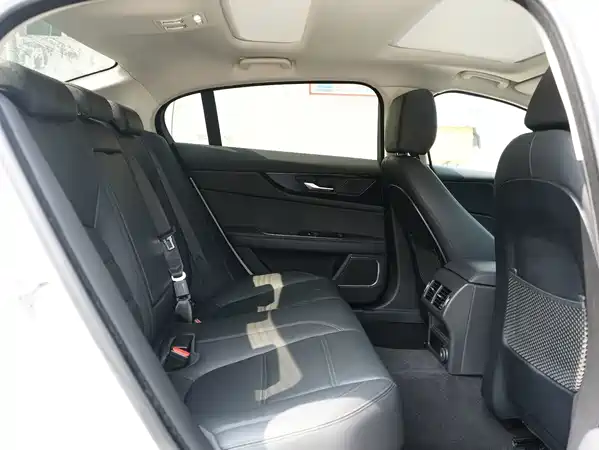 Jaguar XEL 2021