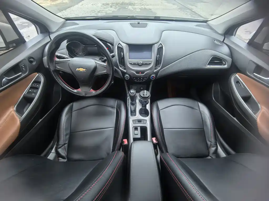 Chevrolet Cruze 2016 — фото 10