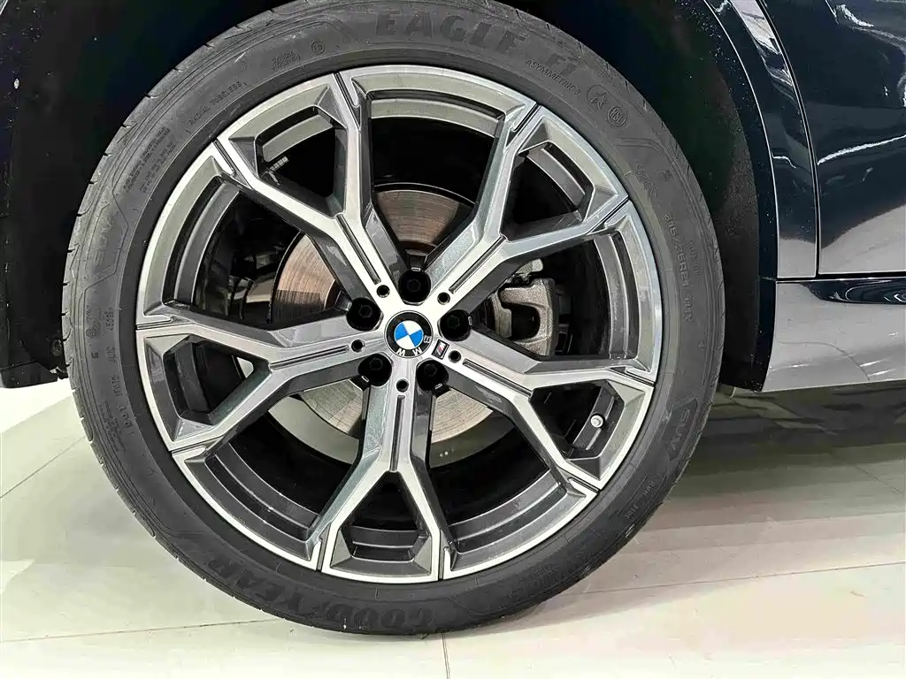 BMW X5 2024 — фото 25