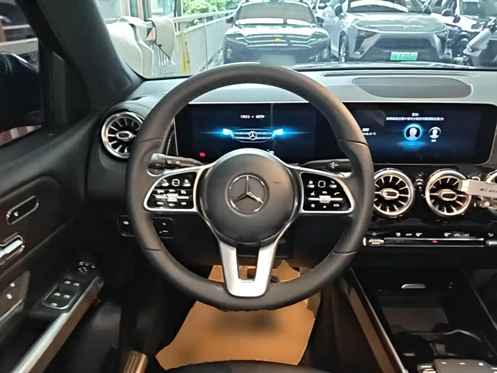 Mercedes-Benz GLB 2020 — фото 11