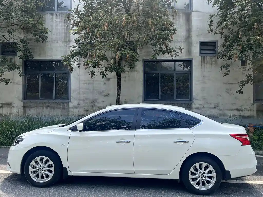 Nissan Sylphy 2022 — фото 12