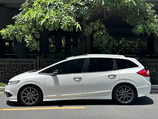 Honda Jade 2016