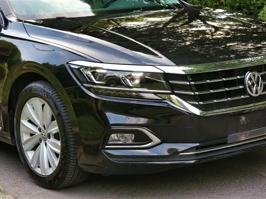 Volkswagen Passat 2020 — фото 18