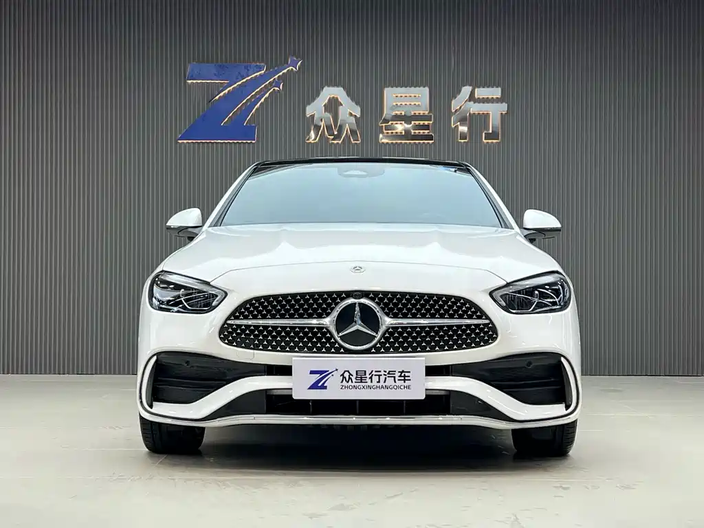 Mercedes-Benz C-Class 2024 — фото 2