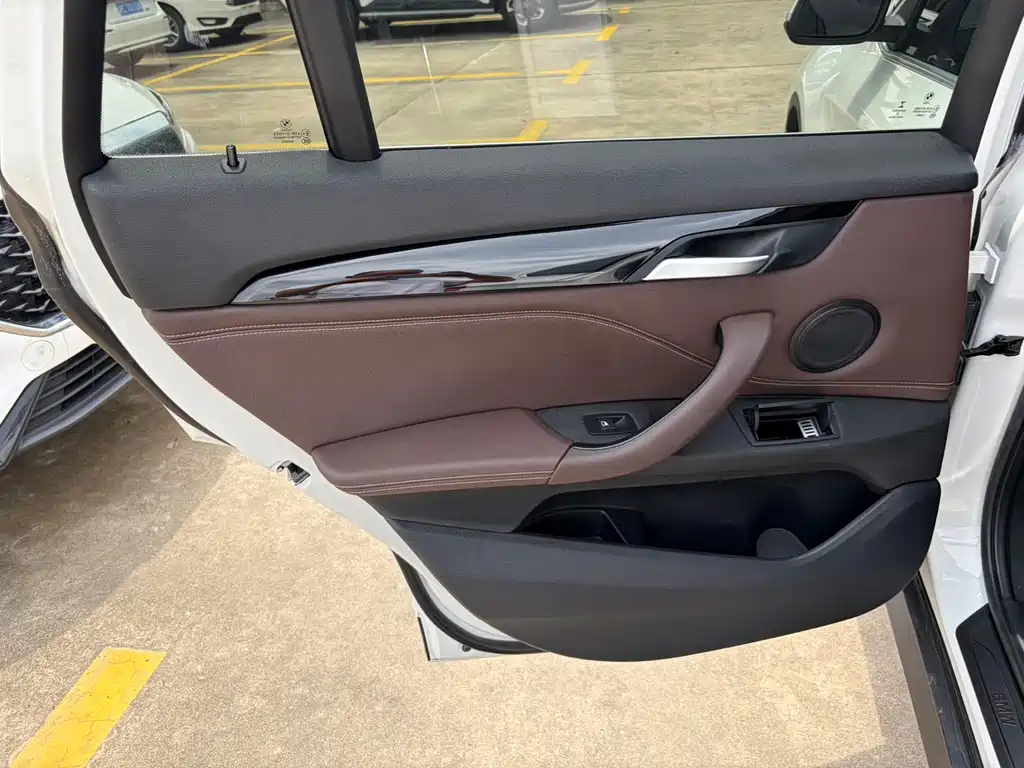 BMW X1 2020 — фото 17