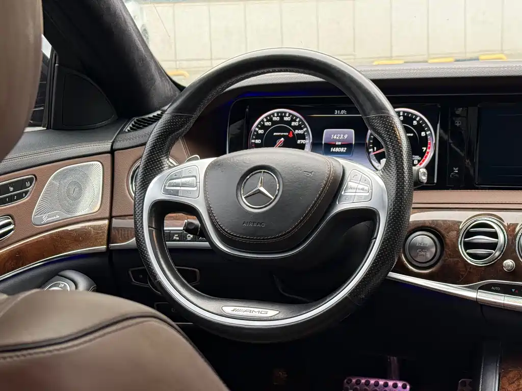 Mercedes-Benz S-Class AMG 2015 — фото 13
