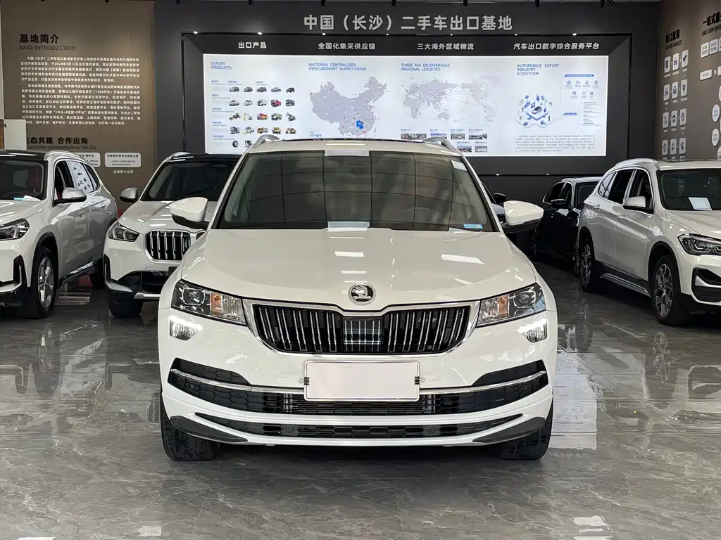 Skoda Karoq 2022 — фото 2