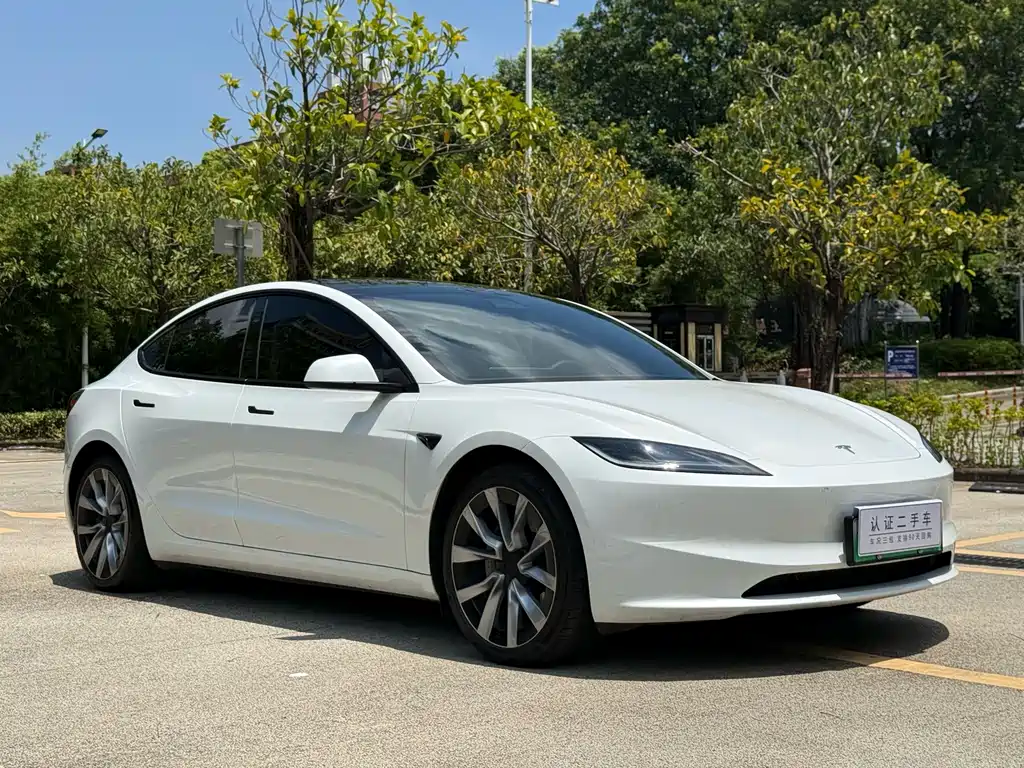 Tesla Model 3 2023 — фото 3