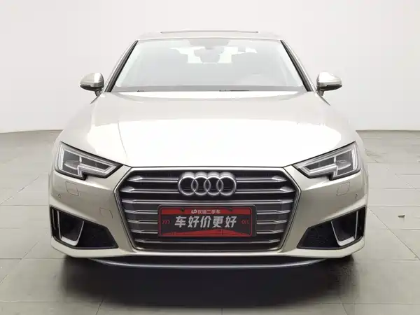 Audi A4L 2019