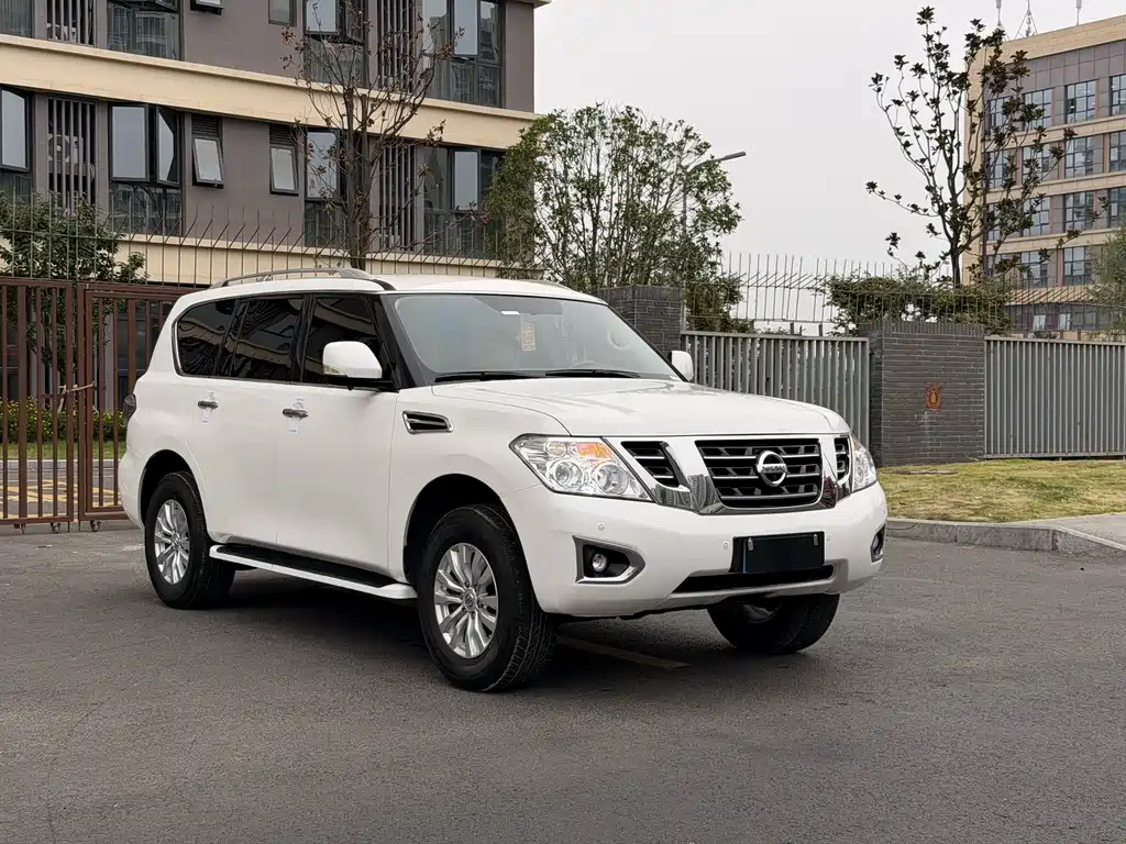 Nissan Patrol 2018 — фото 3