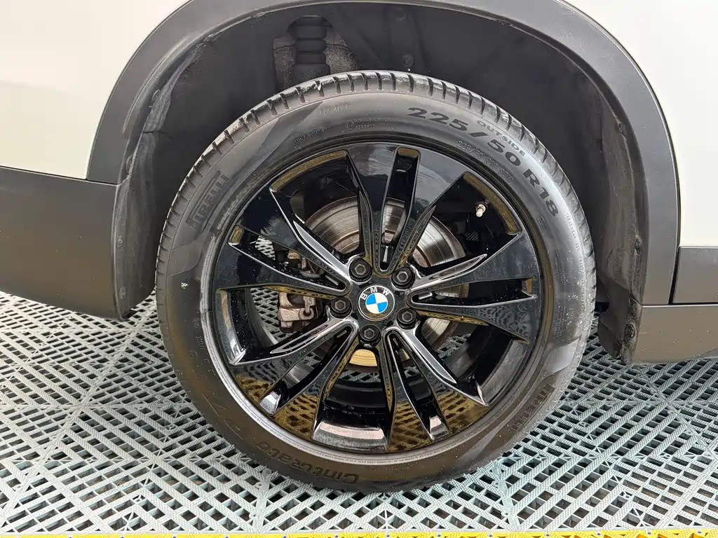 BMW X1 2020 — фото 13