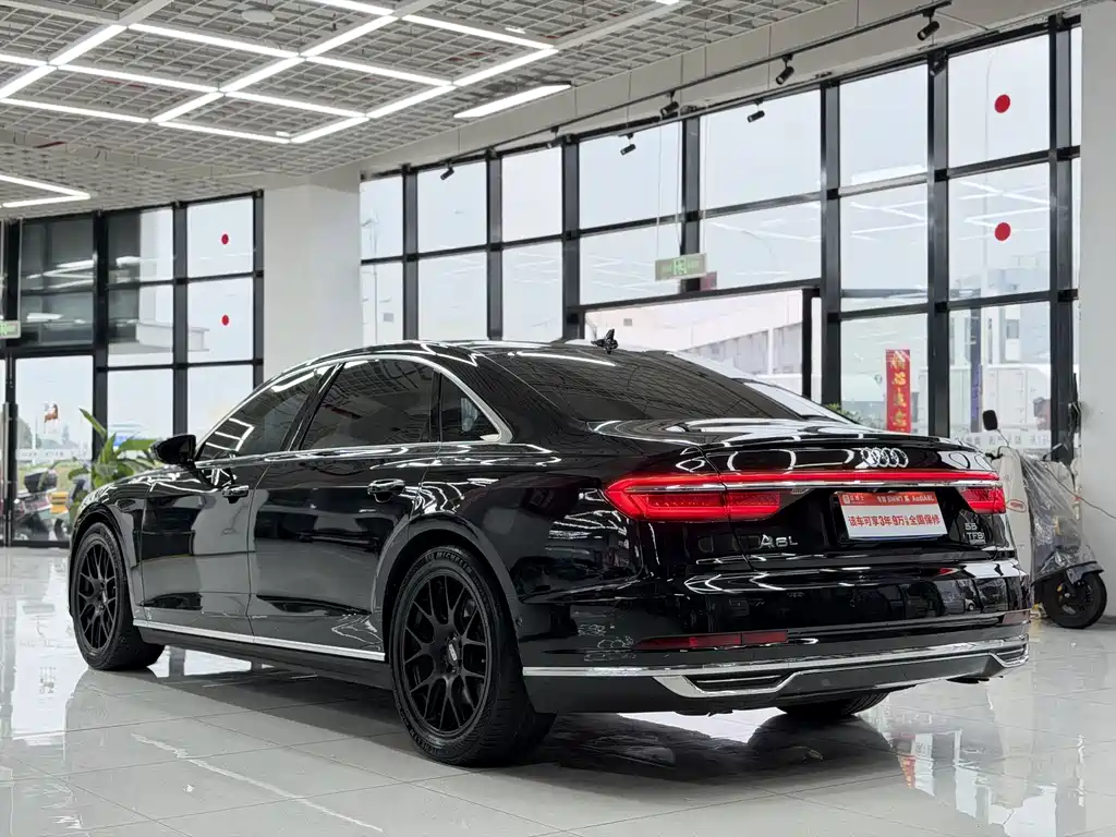 Audi A8 2019