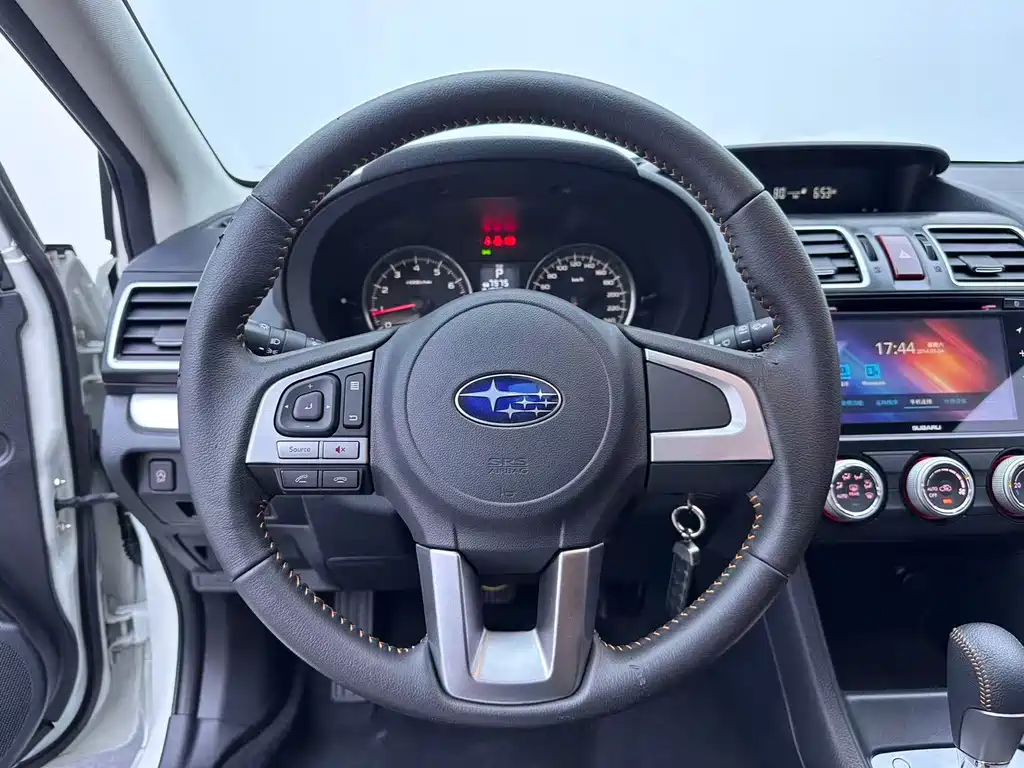 Subaru XV 2017 — фото 9