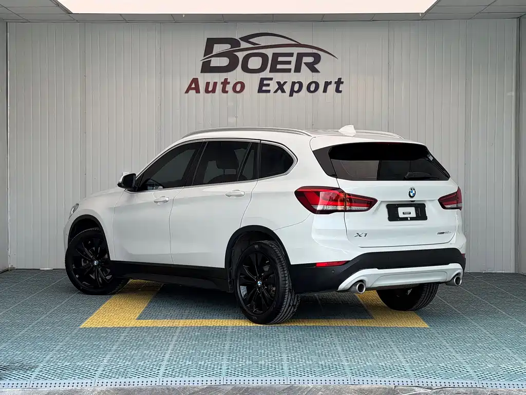 BMW X1 2020 — фото 6