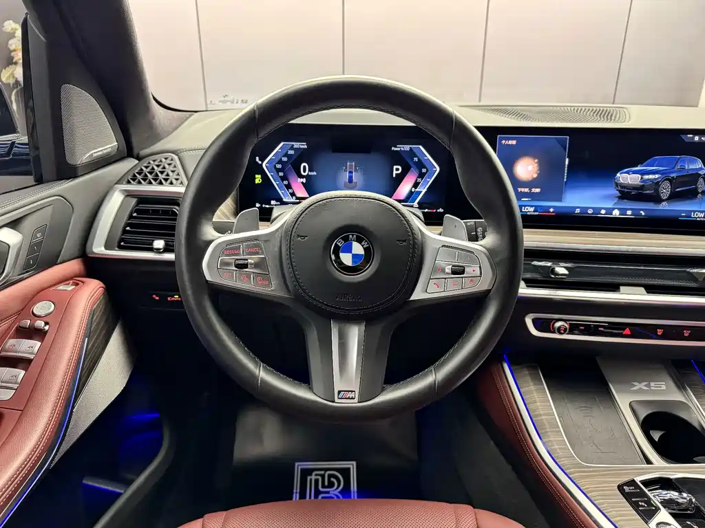 BMW X5 2024 — фото 11
